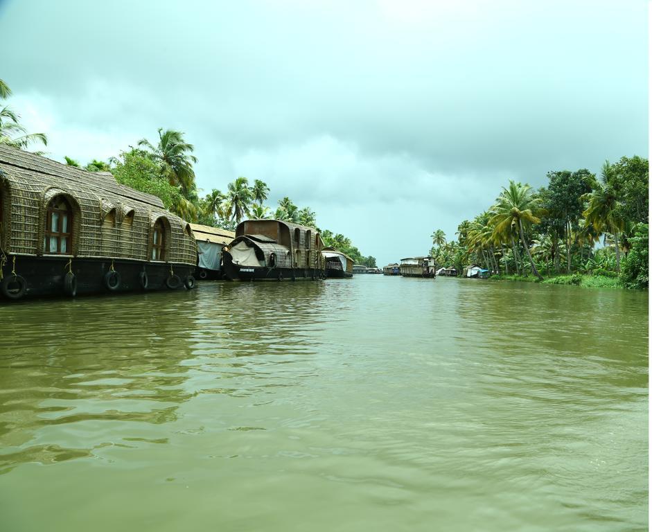 Alapatt Homestay Alappuzha Eksteriør bilde