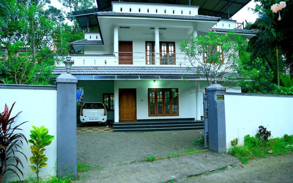 Alapatt Homestay Alappuzha Eksteriør bilde