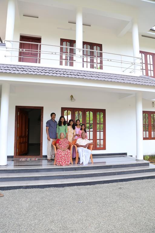 Alapatt Homestay Alappuzha Eksteriør bilde